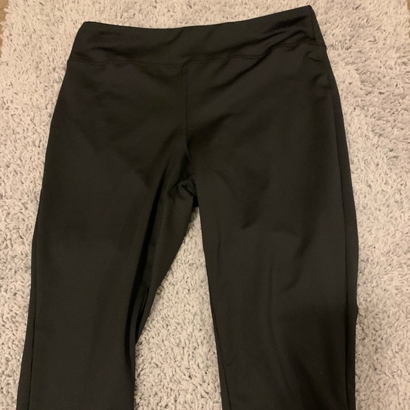 BCG Leggings - Picture 2 of 3